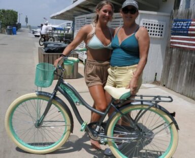 Bridget-Linda-Bike-winner-475×387