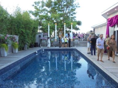 Photo-1-Pines-Party-Pool