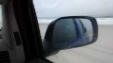 Side-Mirror-Beach