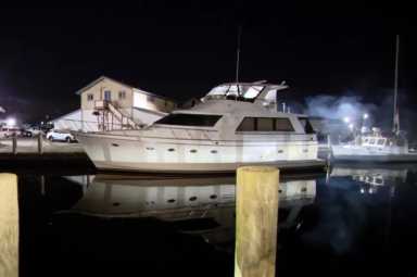 Boat12-96185519