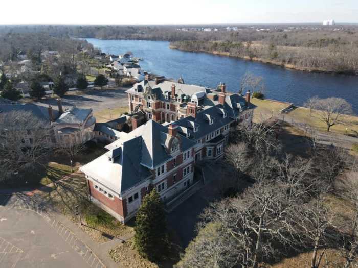 The once extravagant William K. Vanderbilt Estate, Idle Hour, has been an eyesore to the community since Dowling College closed its doors nine years ago. Plagued by vandals and delinquent activity, the once architectural jewel of Gilded Age Estates has been a burden to the surrounding community and remained unutilized until recently.