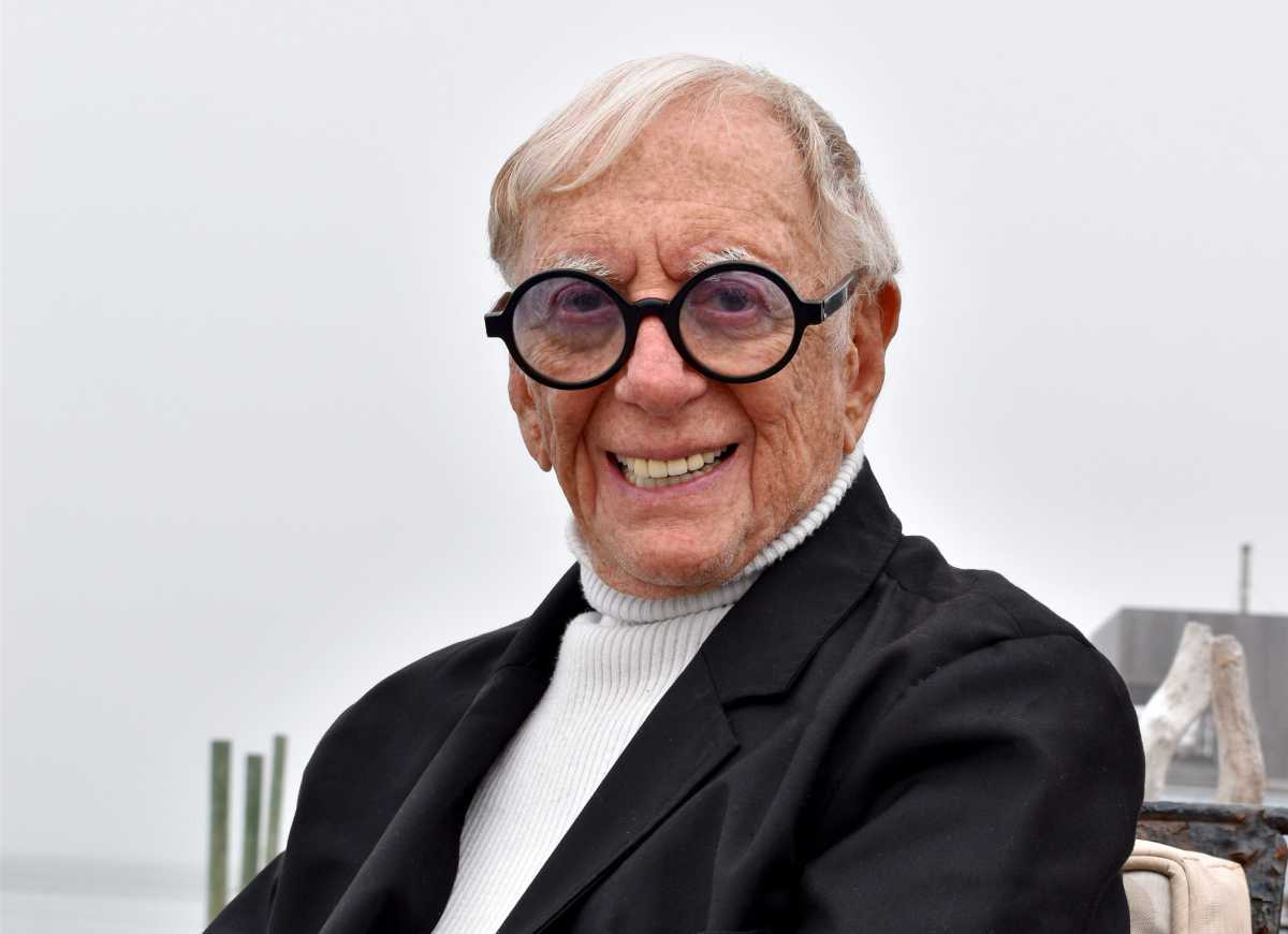 Bob_Levine Portrait_3