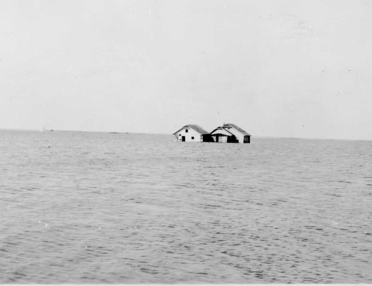 Throughout Fire Island, on the morning of September 21, 1938, dozens of residents were enjoying the last days of the season and making preparations to winterize their homes. The Village of Saltaire had leveled the dunes months earlier to accommodate demand for a scenic ocean view for the summer guests. The dunes, which serve as barriers against storms, were overlooked due to the last significant hurricane season having occurred in 1893.