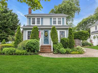 ’m finding that buyers are approaching the market with more patience and focus this October. While my team is currently working with a surge of buyers, many of them are taking their time to find the right home rather than rushing into an offer. The busiest time for families with children usually occurs at the beginning of the school year, when parents want to get their kids registered and settled. Now, with that behind us and interest rates showing signs of easing, we’re seeing more buyers enter the market – but they remain thoughtful and deliberate in their decisions. On the sellers' side, inventory has been increasing, and that naturally brings some adjustments in expectations. A well-priced property still sells quickly, often with multiple offers, but instead of the 10+ offers we might have seen during peak times, we’re seeing a more manageable handful. Sellers who price their homes competitively continue to achieve strong results, while others are making price adjustments to stay aligned with current conditions.