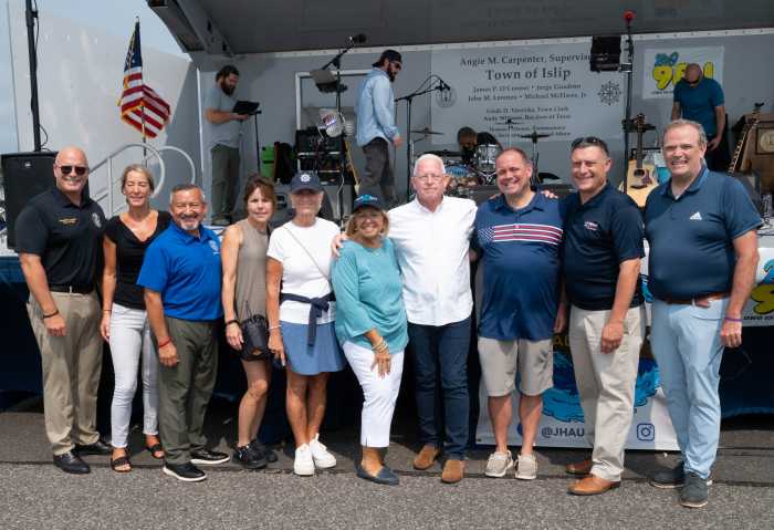 Town of Islip's Annual SeaFest was held at Bay Shore Marina, which was an ideal setting for Great South Bay area favorite, now in its seventh year. Festival attendees of all ages enjoyed food trucks, craft beer, pony rides, a petting zoo, beach games, and fun on the stunning Great South Bay, along with dozens of vendors selling handcrafted items and gifts. Live music from guest band J Haus kept the celebration lively, and visitors could dance the whole day without worries, as the Town offered free parking and admission.