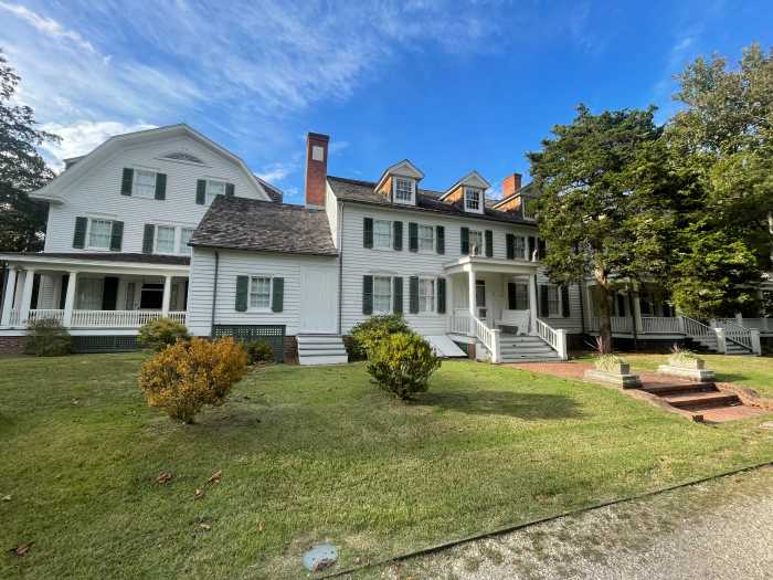 Sagtikos Manor is a place of Suffolk County history, and sometimes history includes hauntings.