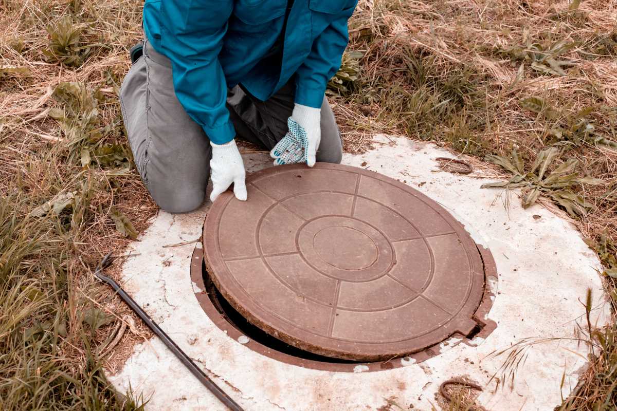 Suffolk County is being granted a massive sum of money to help update and replace failing septic systems throughout the county. New York State Governor Kathy Hochul signed this movement into legislation just before August to allocate $30 million to help homeowners update their septic systems. Labeled as Legislation S8241-A/A8807, Suffolk County has secured $20 million of that funding.