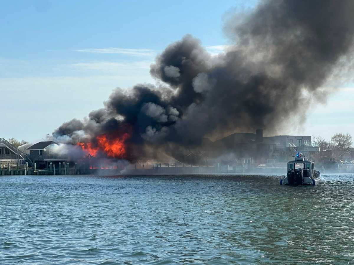 What appeared to be a structure fire on Fire Island, in the community of Ocean Beach, became apparent at about 3:30 this afternoon, when black, billowing smoke caught the attention of onlookers in the village square and boaters on the Great South Bay. Ocean Beach Fire alarms sounded at approximately 3:15 p.m. Bystanders reported the location as being the bayside of Wilmot Road. The cause at this time is unknown. This is a story in development.