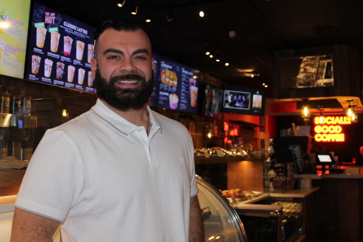 Maybe it’s the 10 cents per transaction donated to a charity. Or the grateful, uplifting vibe; even CoHo’s drinks are labeled “I am energetic,” “I am glowing,” or “I am compassionate”—all positive affirmations.