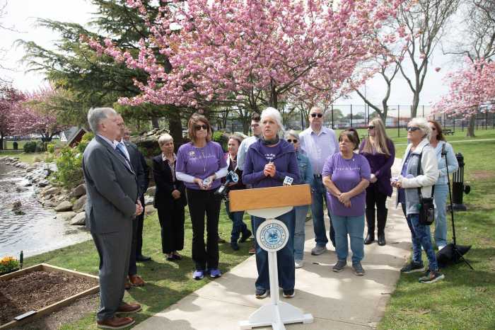 A number of Long Island parents gathered at Babylon Town Hall Park in Lindenhurst on April 29 and placed approximately 50 memorial rocks to remember lost loved ones on Fentanyl Awareness Day