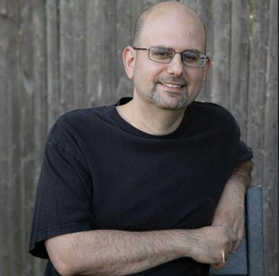 Michael Perone supports the idea that reading should be entertaining. The award-winning author works during the day as a senior editor for a nonprofit in Manhattan, but when he gets home, his stories come to life.
