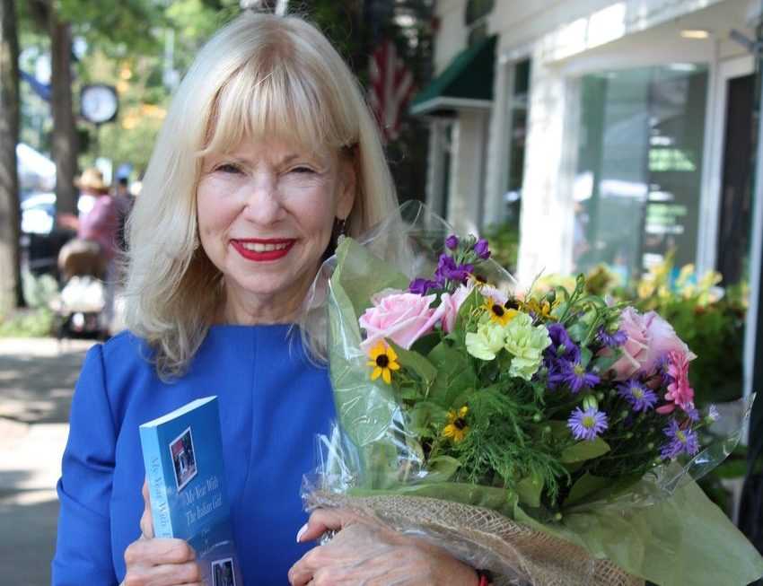 As a longtime journalist and author, Linda Leuzzi has always had an eye for the telling detail, the barely noticeable tidbit that makes a story memorable.
