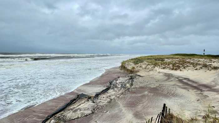 “Unfortunately, and despite our warnings and advice to leave [Fire Island] while conditions allowed, many decided not only to stay but to come over to the island,” scolded Ocean Beach Mayor James Mallott in an emailed newsletter on the afternoon of Sept. 26, during the height of the nor’easter. “These decisions put themselves and their families in danger and jeopardized our first responders who had to answer calls that never should have been.”